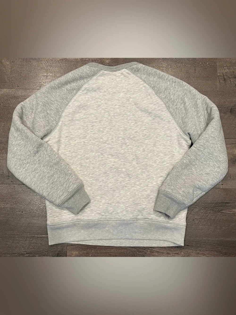 GAP Men's Heather Light Gray Terry-lined Raglan Crewneck Sweatshirt Size Medium